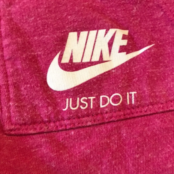 Nike shorts - Picture 2 of 3